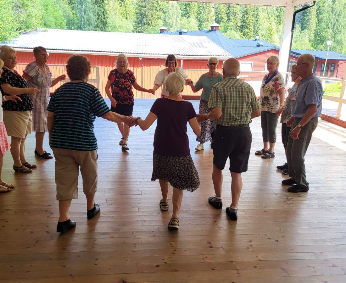 2026-04/seniordans-torsdagar
