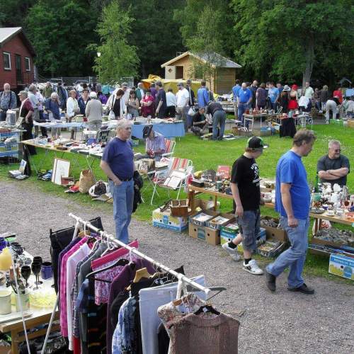 2021-11/1637306347_tisdagsloppis-3-1-