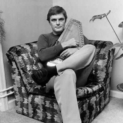 2026-02/1770715754_alf-robertson-svartvit